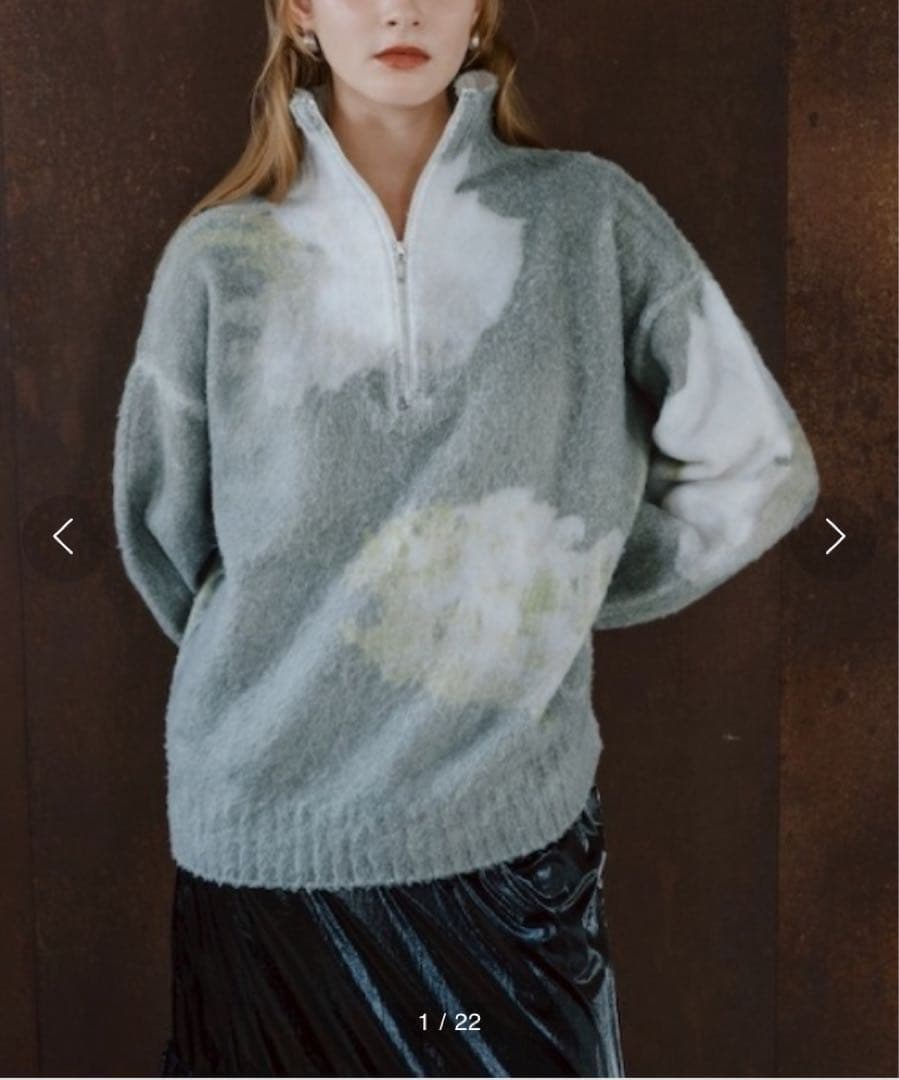 【sahara】フラワープリントハーフジップニット【美品・値下げ】