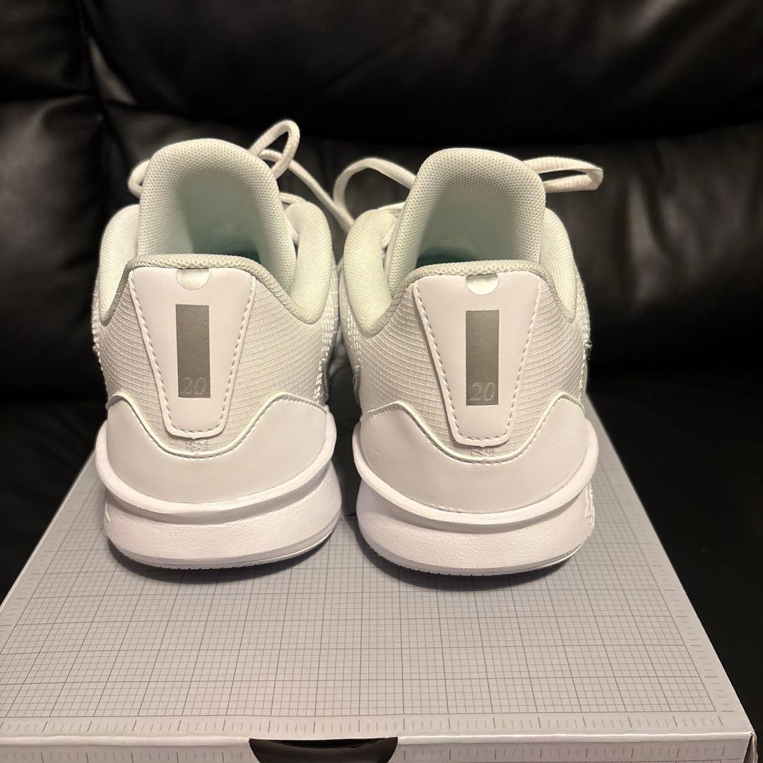 Nike Sabrina3 バスケットシューズ 　サブリナ3