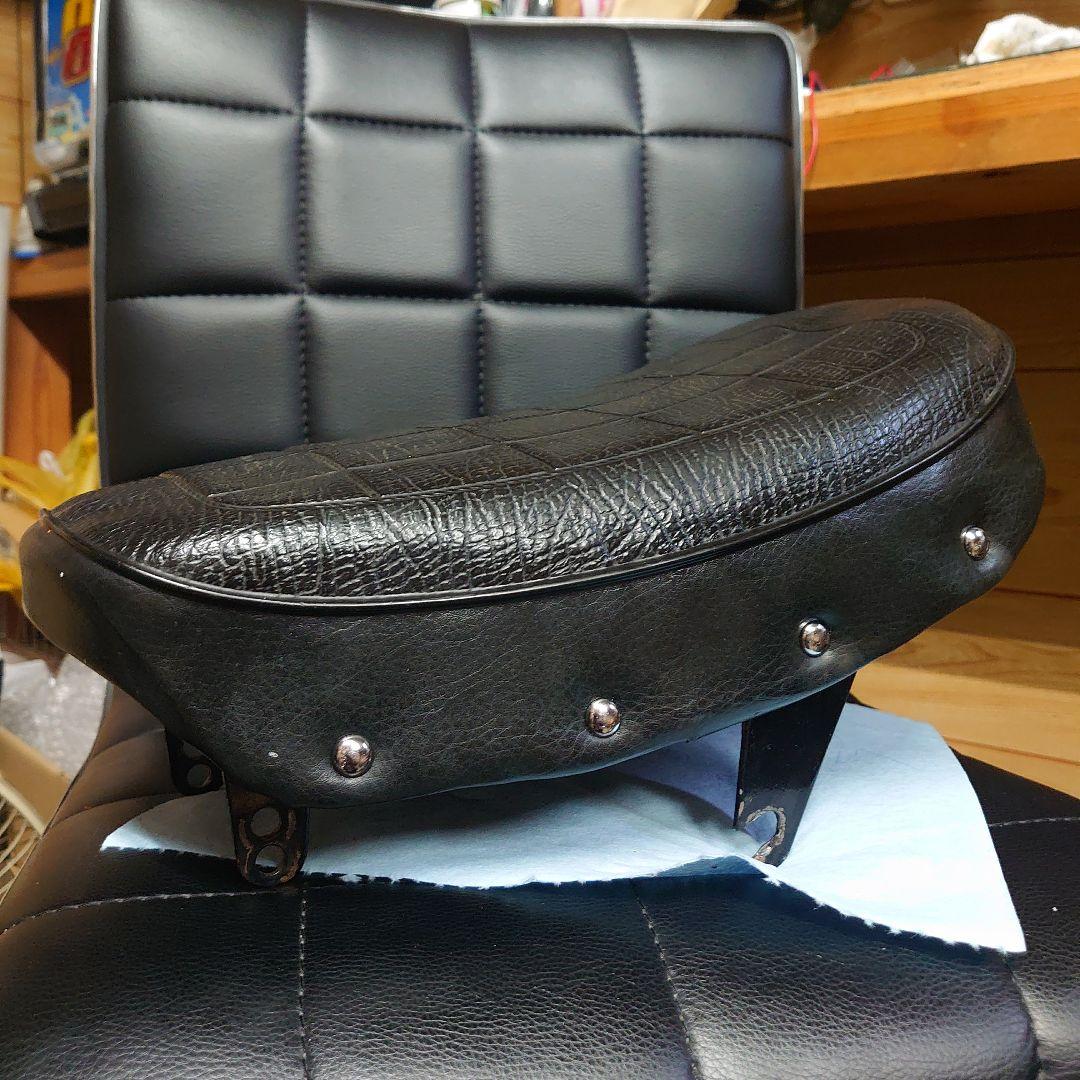 モンキー　ワンオフシート　4l純正表皮使用