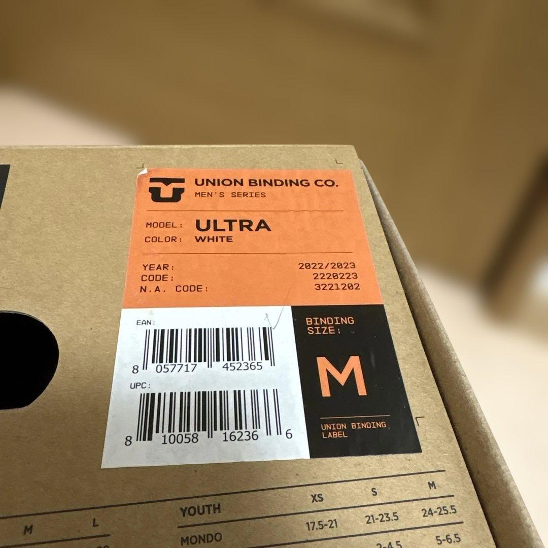 UNION ULTRA ホワイト Mサイズ ビンディング