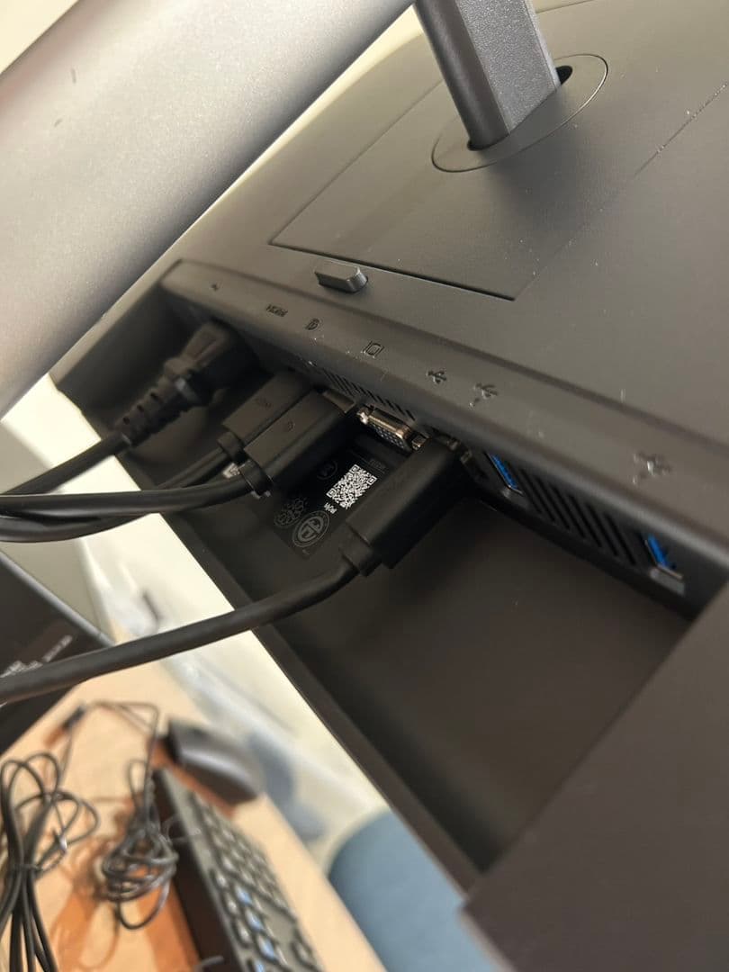 【新品同様品】DELL ECS1250　22monitorーP2225H