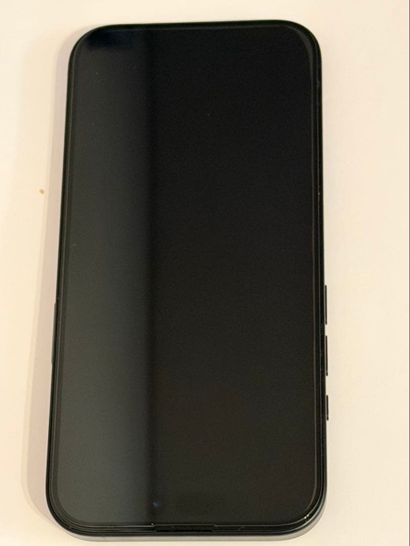 iPhone16 128gb simフリー　ブラック　美品　フィルム付き