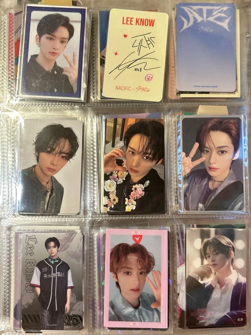 Stray Kids　スキズ　SKZ