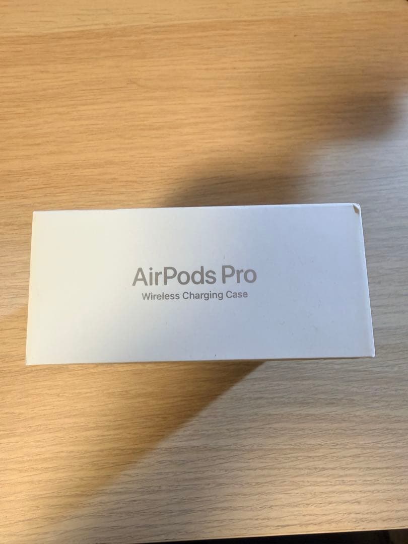 おまけ付き AirPods Pro 第一世代　タイプCワイヤレス充電ケース付き