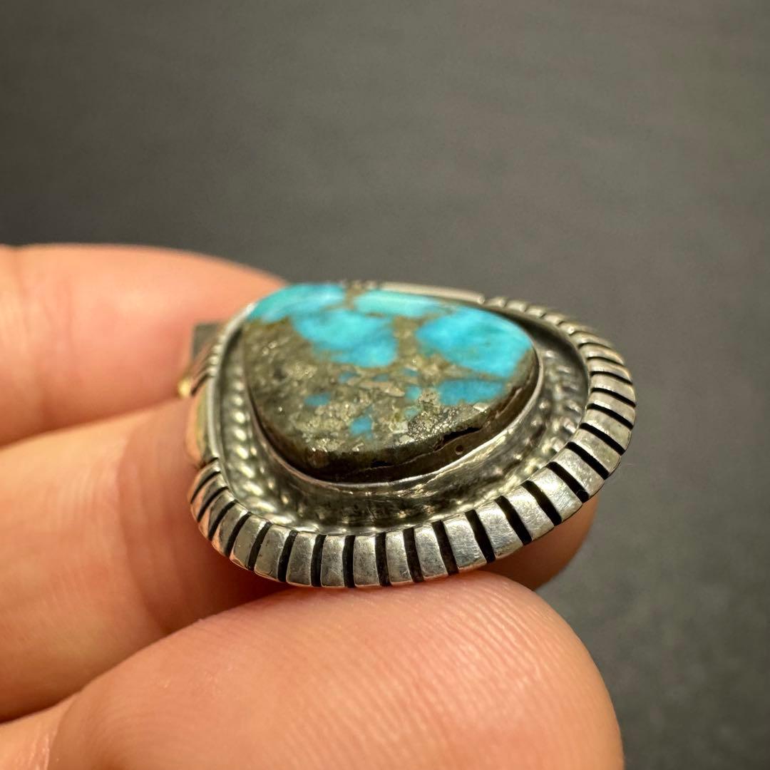 【Esther Spencer】ビスビーターコイズ トップ