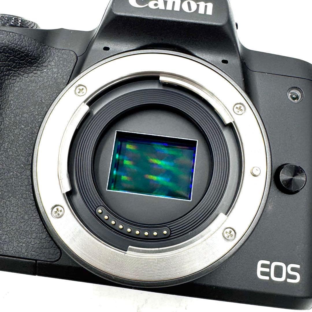 美品！CANON EOS Kiss M2 ミラーレス ダブルズームキット