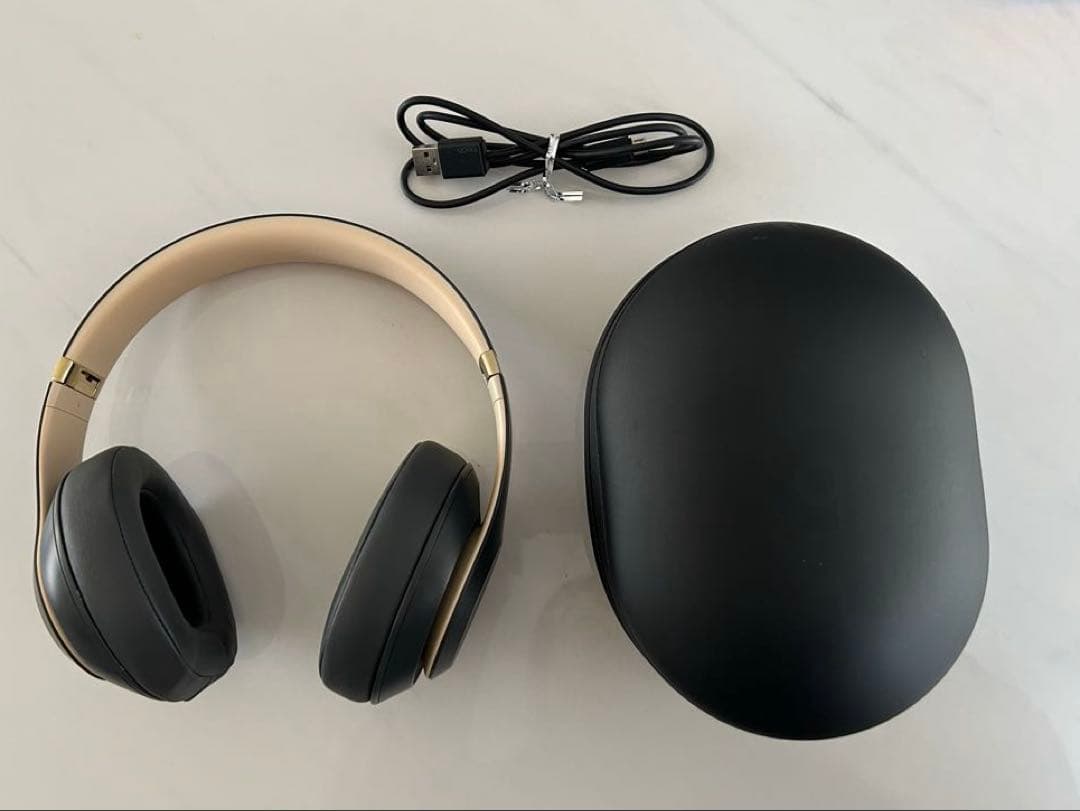 Beats Studio 3 Wireless シャドウグレー パット交換済み