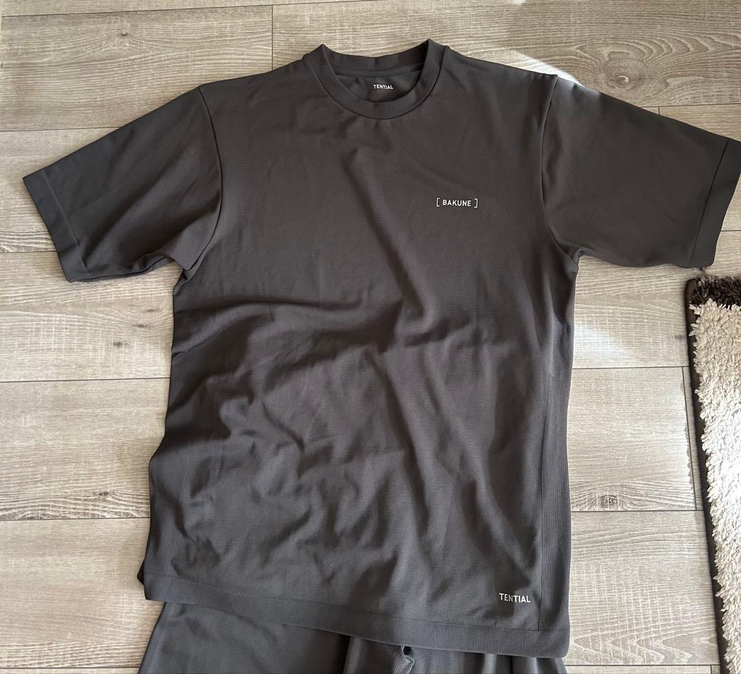 テンシャル　BAKUNE半袖Tシャツ上下セット　レディースMサイズ