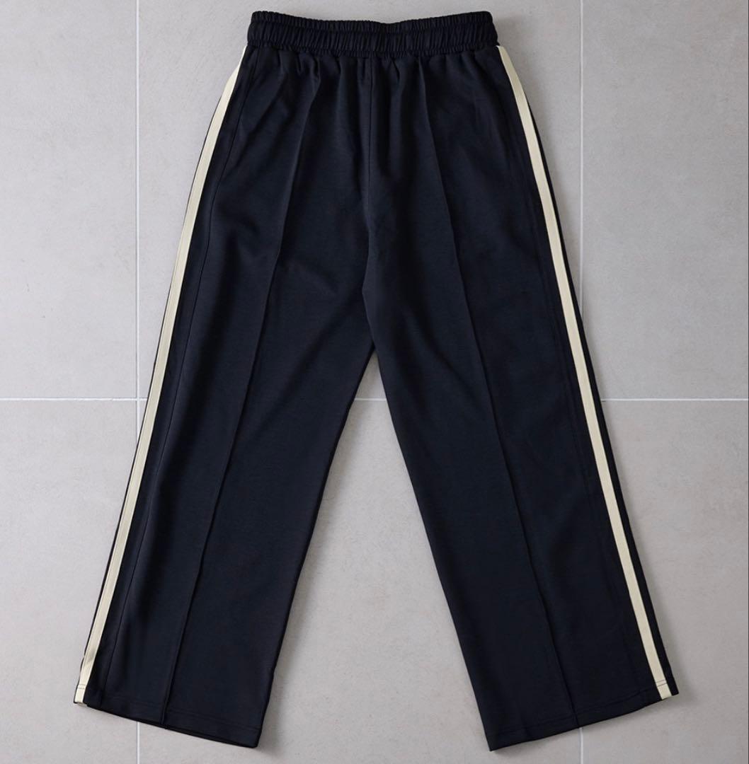 Geroが着てそうなトラックジャージ セットアップ