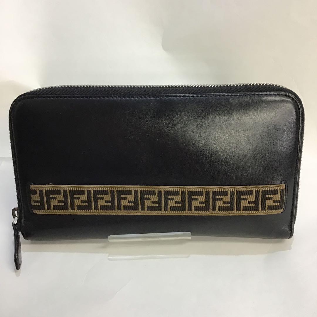 ❣️最終値下げ❣️‼️フェンディ‼️ ラウンドファスナートラベルウォレット　7M0276
