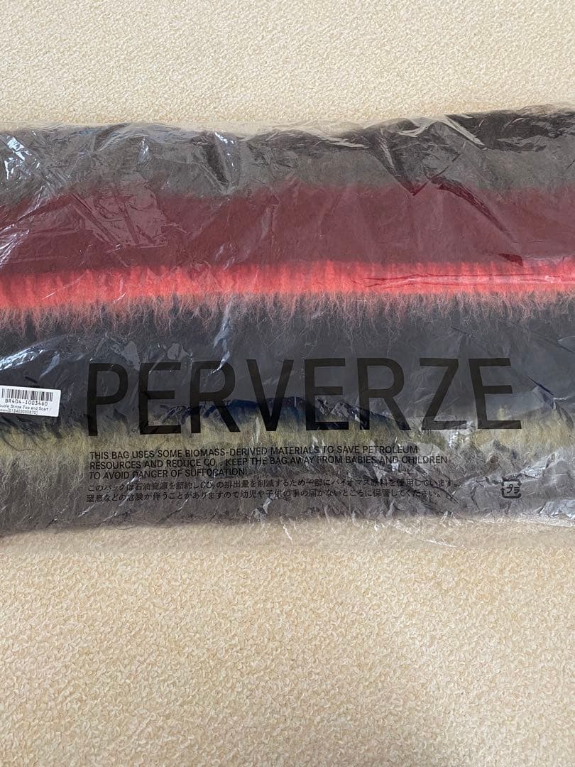 perverzeニット