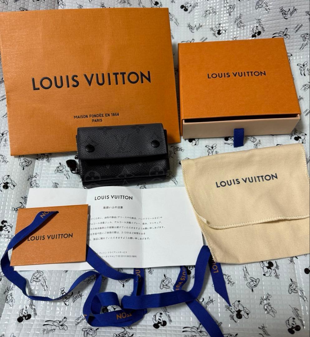 ルイヴィトンM82771モノグラムエクリプス リバース ジッピー・オーガナイザー