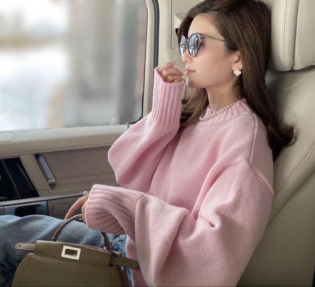 hyeon《へヨン》　パンプキンニット　イチゴミルク