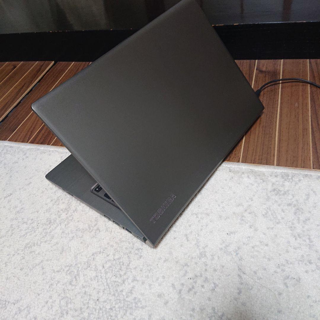 Toshiba 13.3インチノートPC Intel Core i5