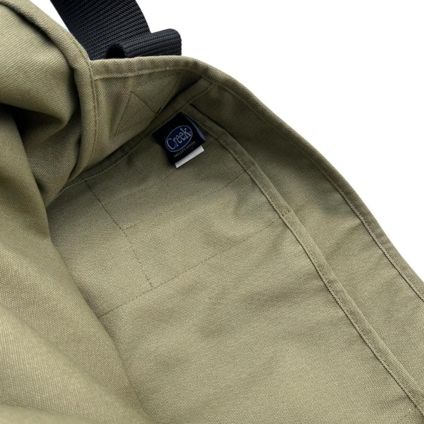 バッグ Creek Angler's Device Messenger Bag