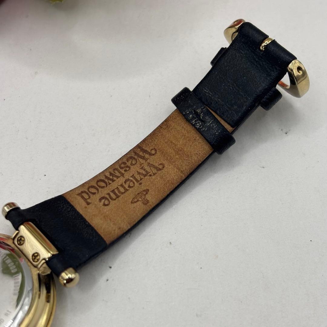 稼働品☆　ヴィヴィアンウエストウッド　オーブ　レディース腕時計