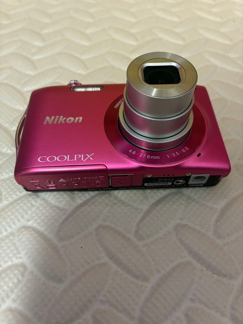 nikon&ニコン　coolpix s3300 デジタルカメラ