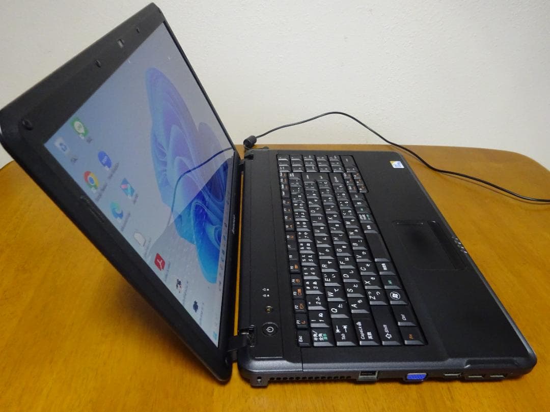 ★送料無料★動作品★15.6型LenovoノートPC★Win11＆SSD搭載★