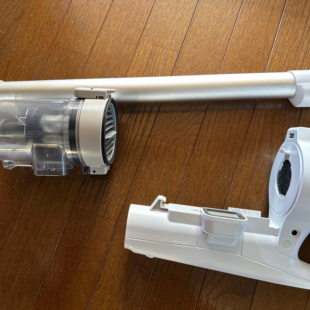 Panasonic コードレス掃除機　美品　MC-SB31J