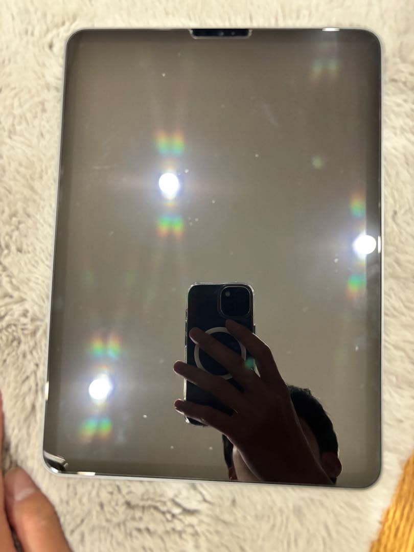 iPad pro11インチ第4世代Wi-Fiモデル128GBシルバー　整備済製品