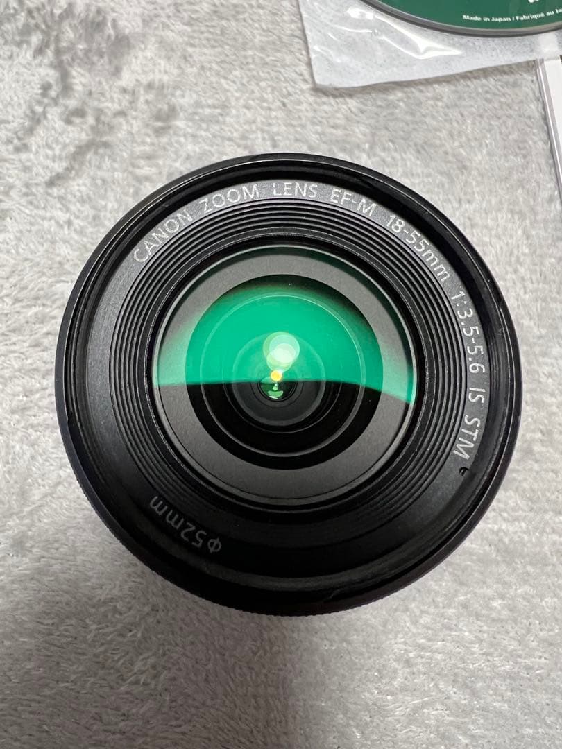 Canon製　EOS M ダブルレンズキット　ブラック