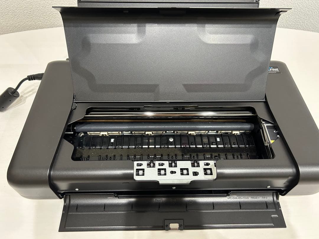 Canon PIXUS IP110 ポータブルプリンター