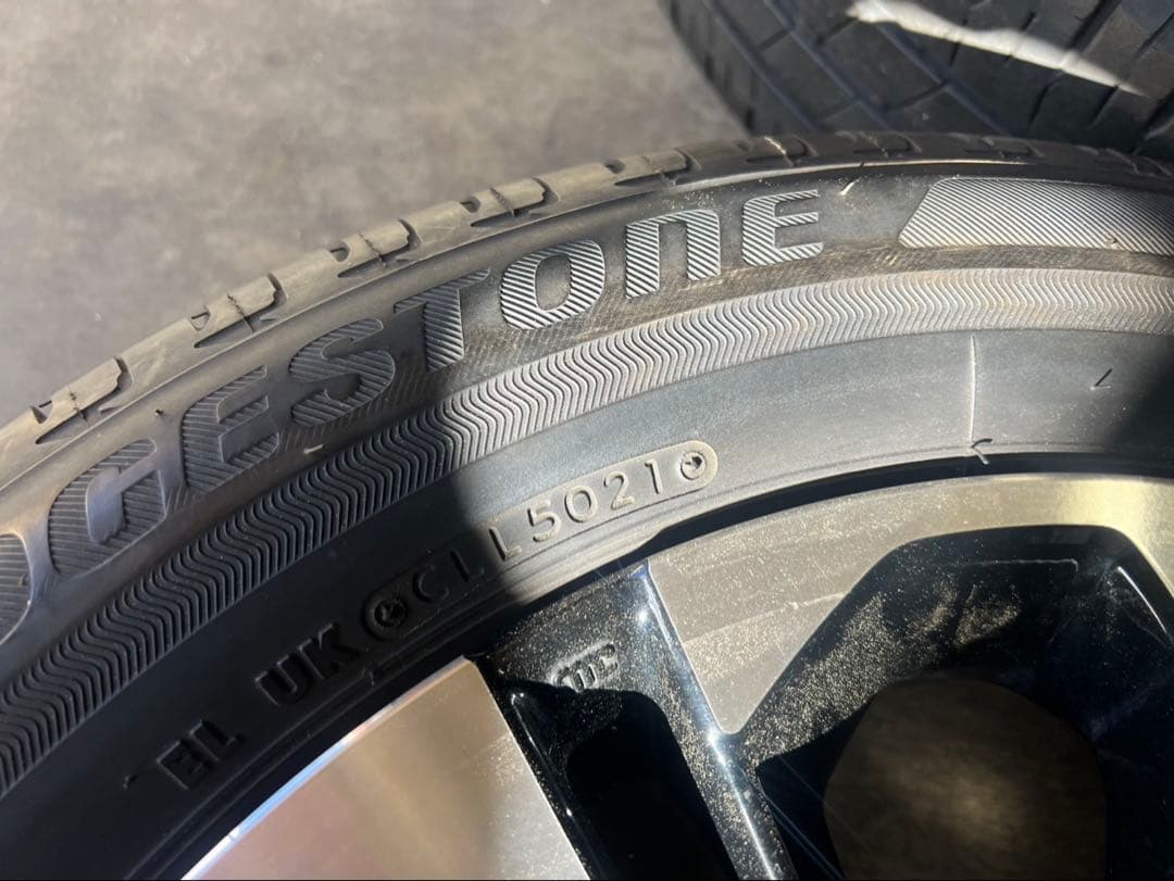 ロッキー純正ホイール195/60r17 2本 夏タイヤ