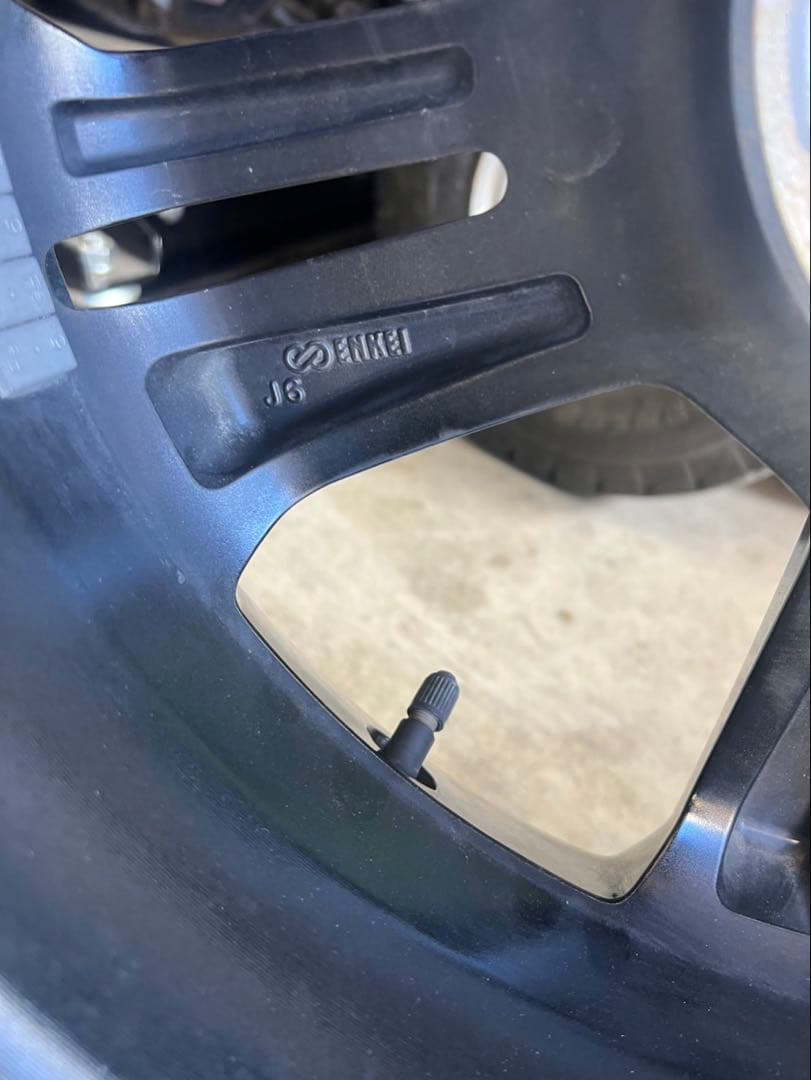 ロッキー純正ホイール195/60r17 2本 夏タイヤ