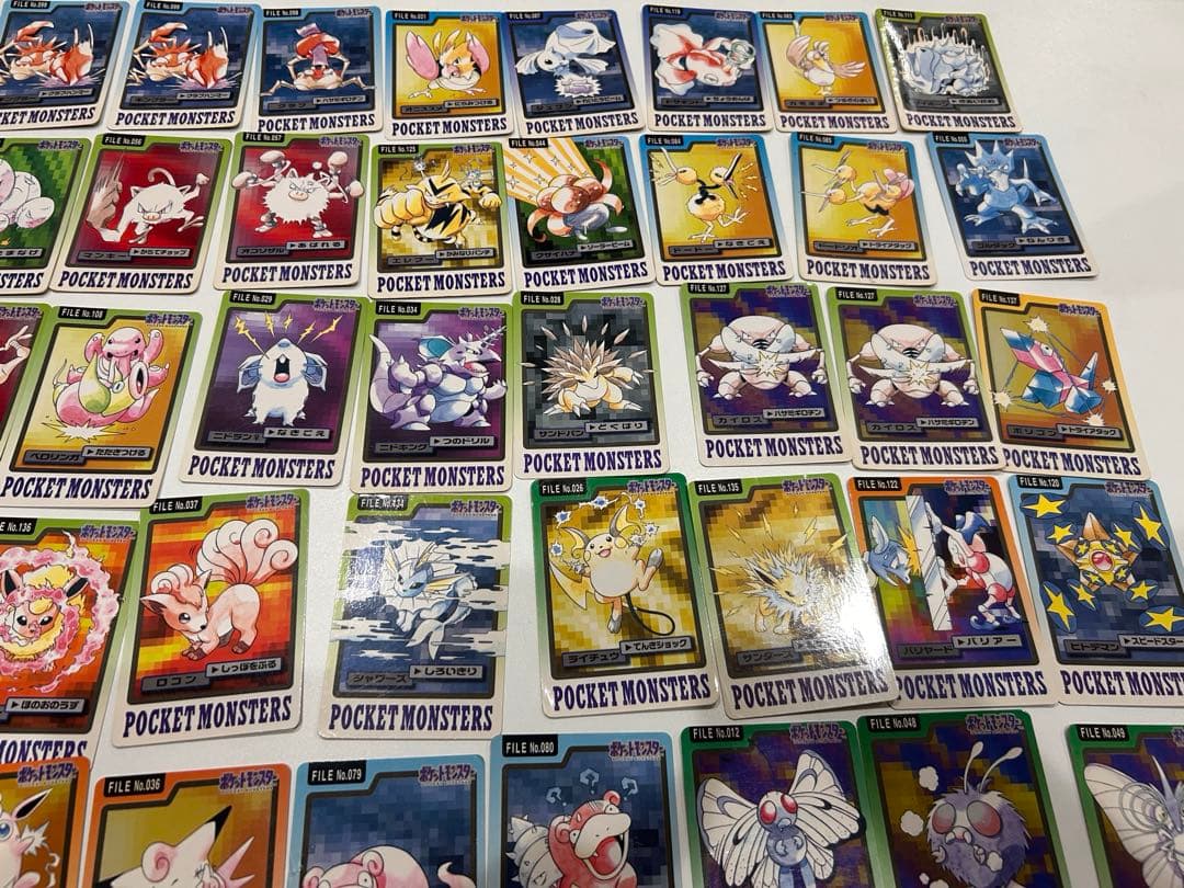 【希少品】ポケモンカードダス96枚 meiji ポケモンカード3枚+ファイル