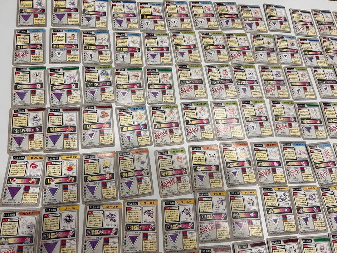 【希少品】ポケモンカードダス96枚 meiji ポケモンカード3枚+ファイル