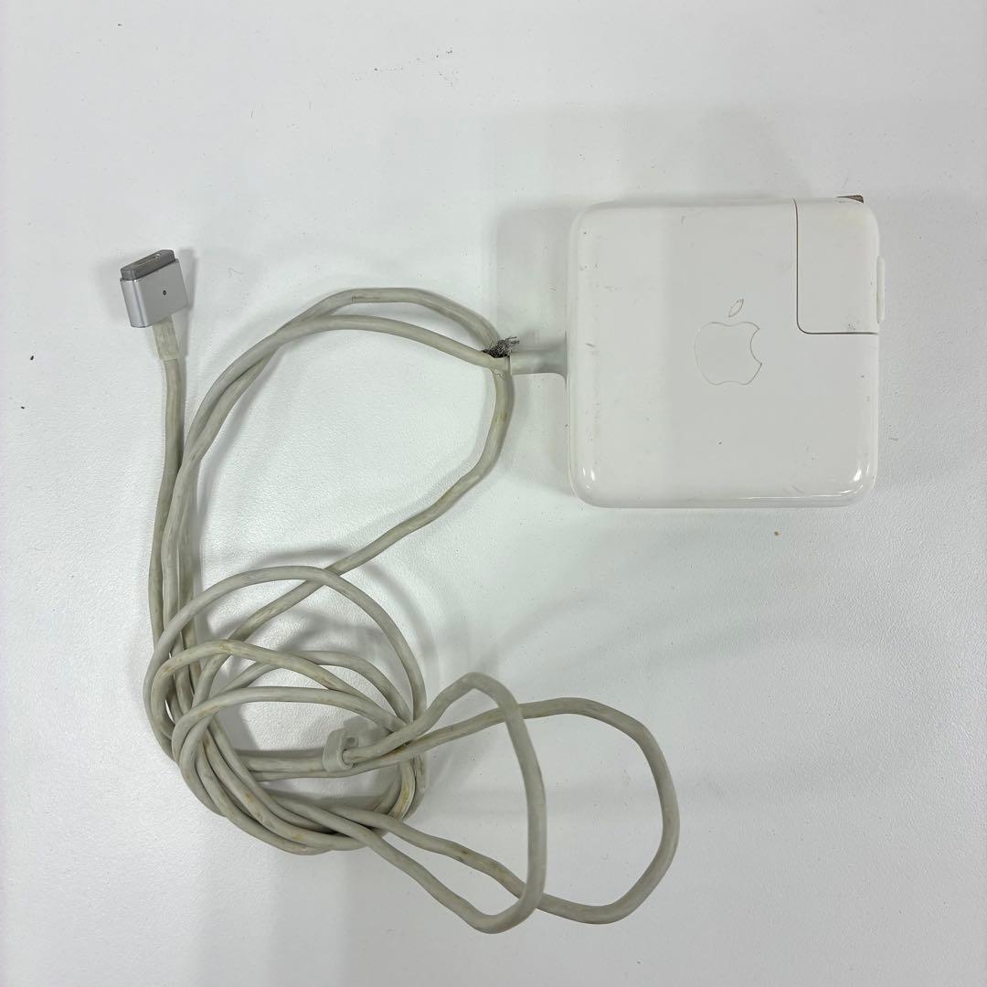 MacBook Air A1465 本体（初期化済み）