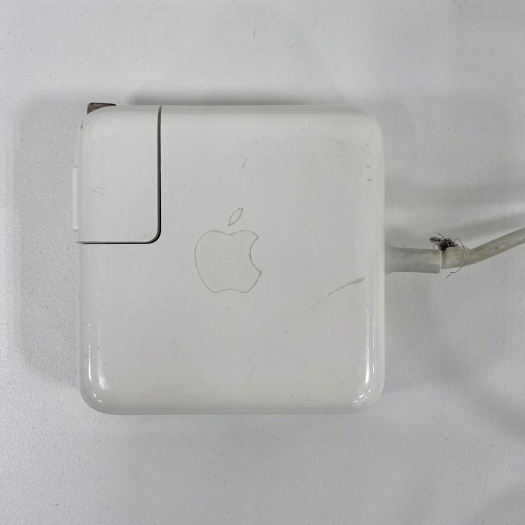 MacBook Air A1465 本体（初期化済み）