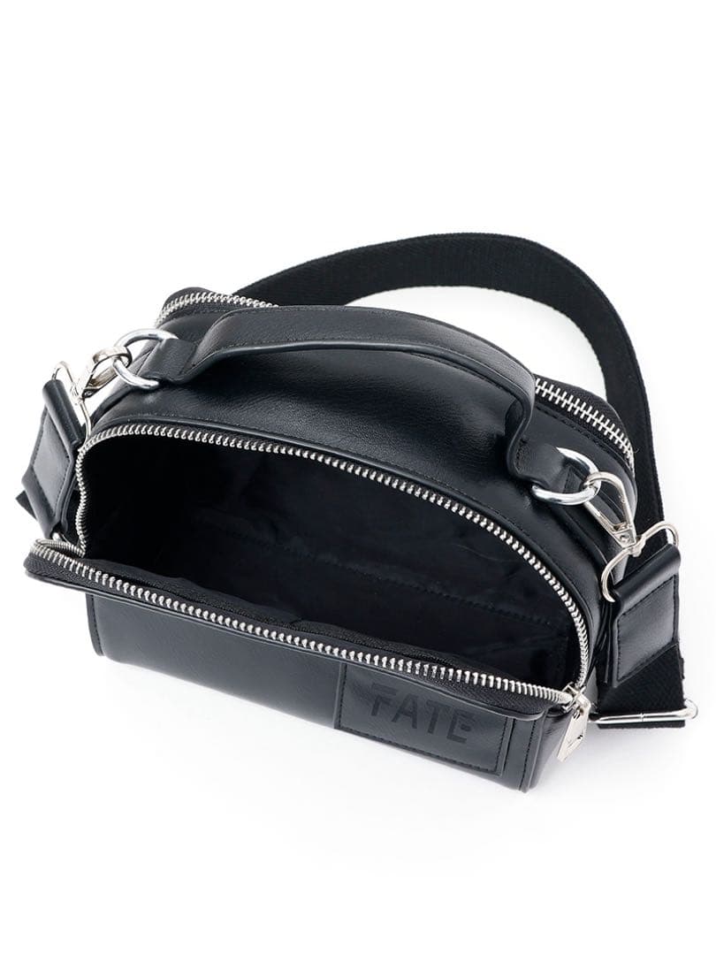 RULE THE FATE ルザフェ ショルダーポーチ