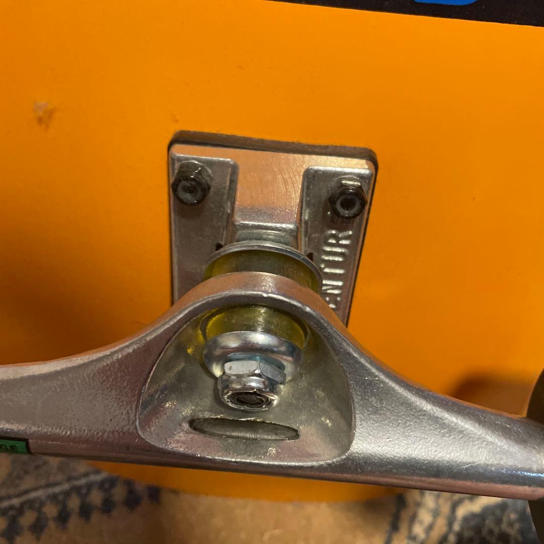 美品 Tired Skateboardスケートボード クルーザー コンプリート