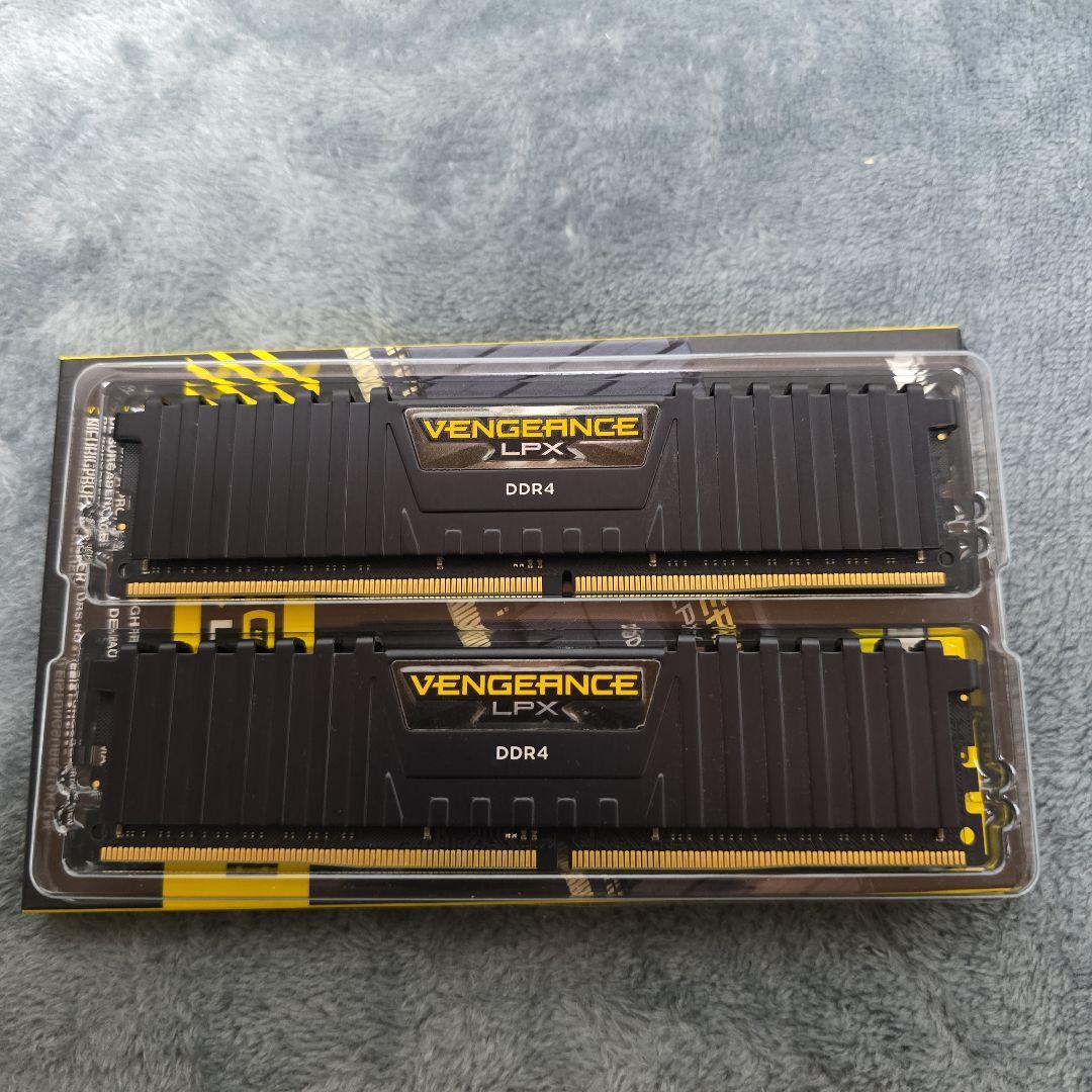 メモリー Corsair Vengeance LPX DDR4 32GB 3600MHz