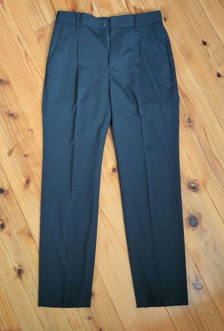 ライト カチリラ ノーラペル ジャケット／テーパード パンツ ◇No07◇