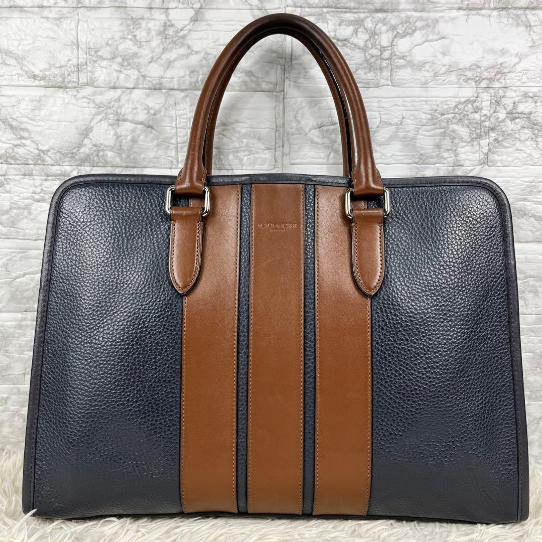【美品】コーチ ブリーフケース ビジネスバッグ レザー A4 PC収納可 シボ革