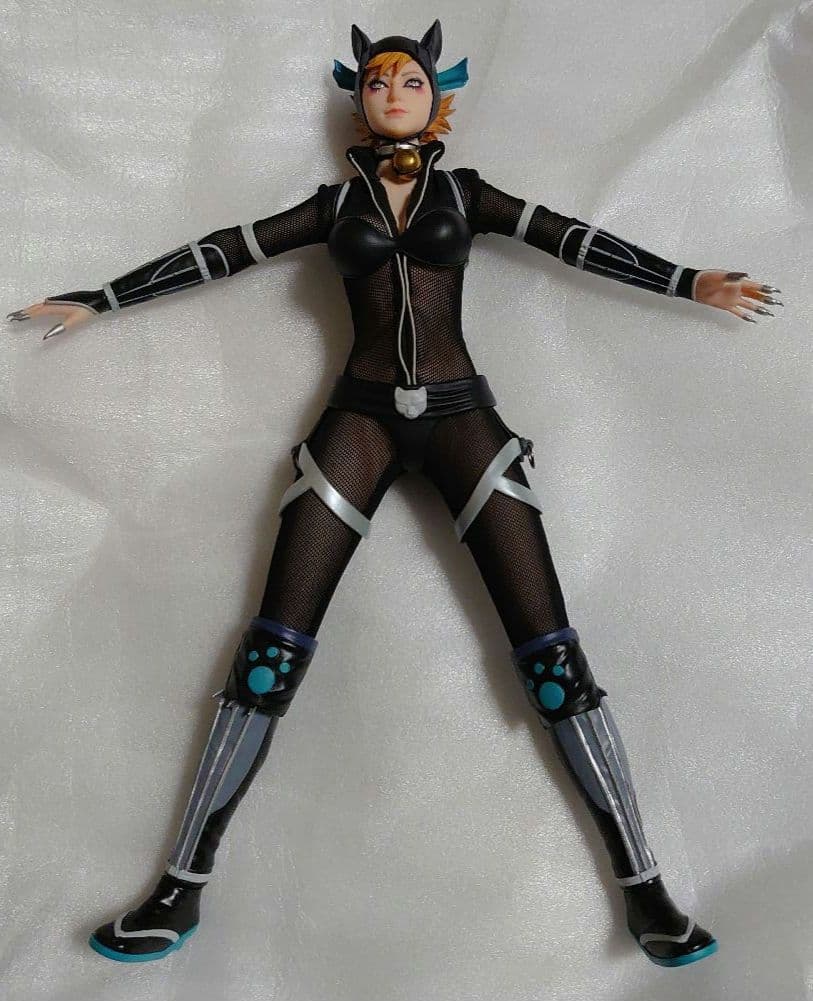 STARACE TOYS キャットウーマン 1/6 ホットトイズ系