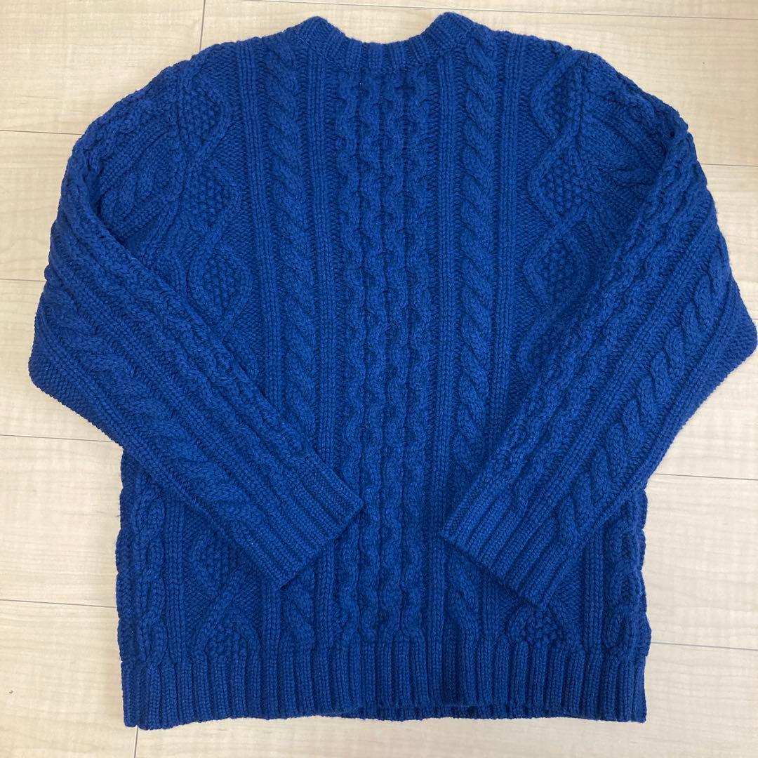 ジェラード　クルーネック ケーブルニットセーター