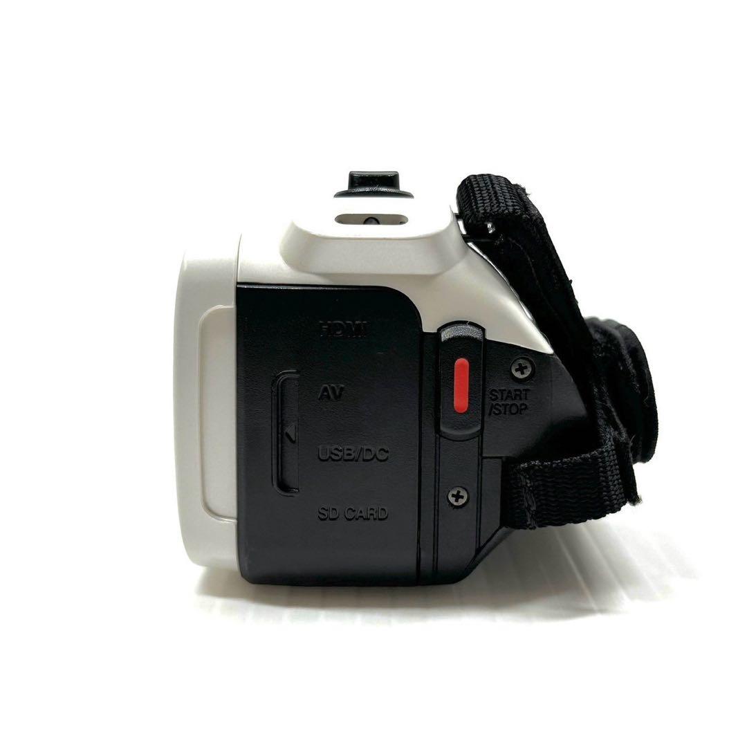 【美品】JVCケンウッド GZ-R470-W