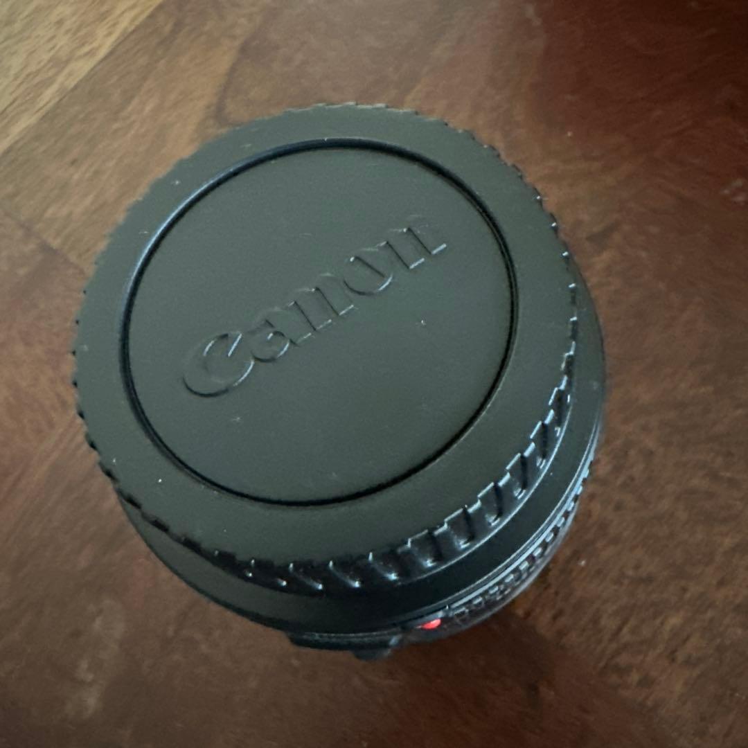 Canon EF 50mm f/1.8 II レンズ