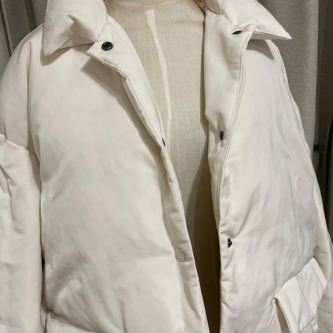 ミラオーウェン　ステンカラーテントシルエットダウンジャケット　ダウン