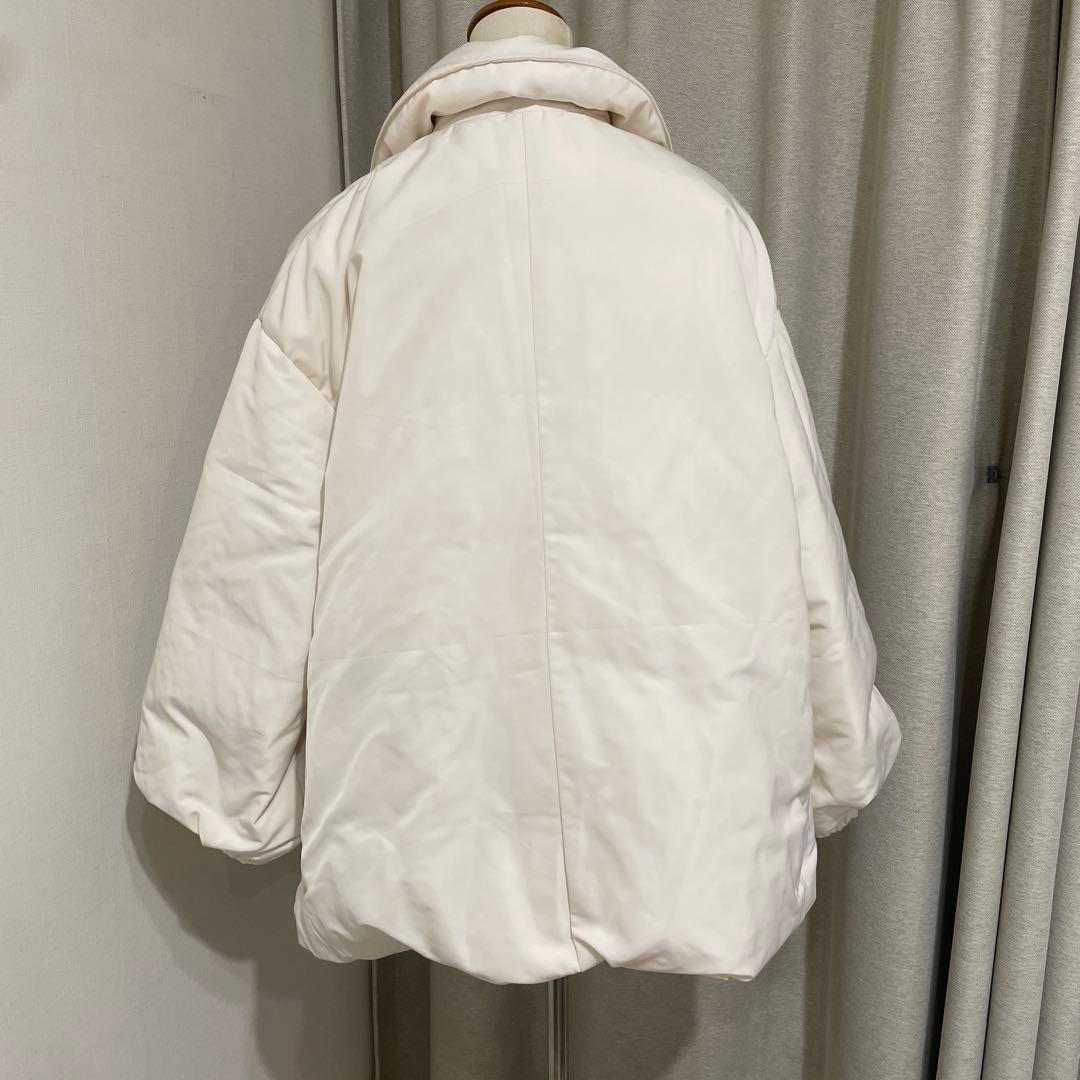 ミラオーウェン　ステンカラーテントシルエットダウンジャケット　ダウン