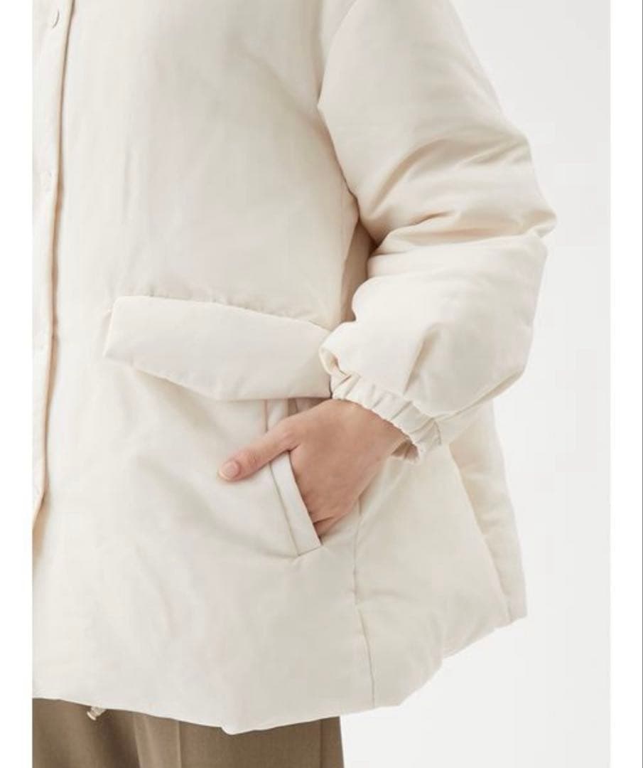 ミラオーウェン　ステンカラーテントシルエットダウンジャケット　ダウン