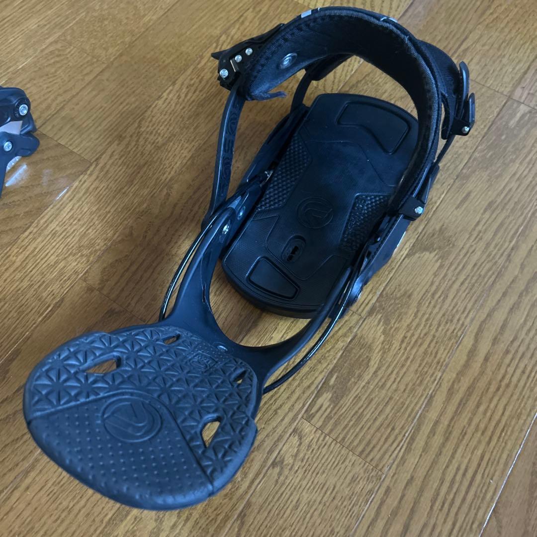 FLOW フロウ　スノーボード ビンディング バインディング