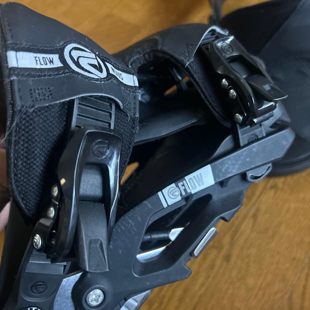 FLOW フロウ　スノーボード ビンディング バインディング