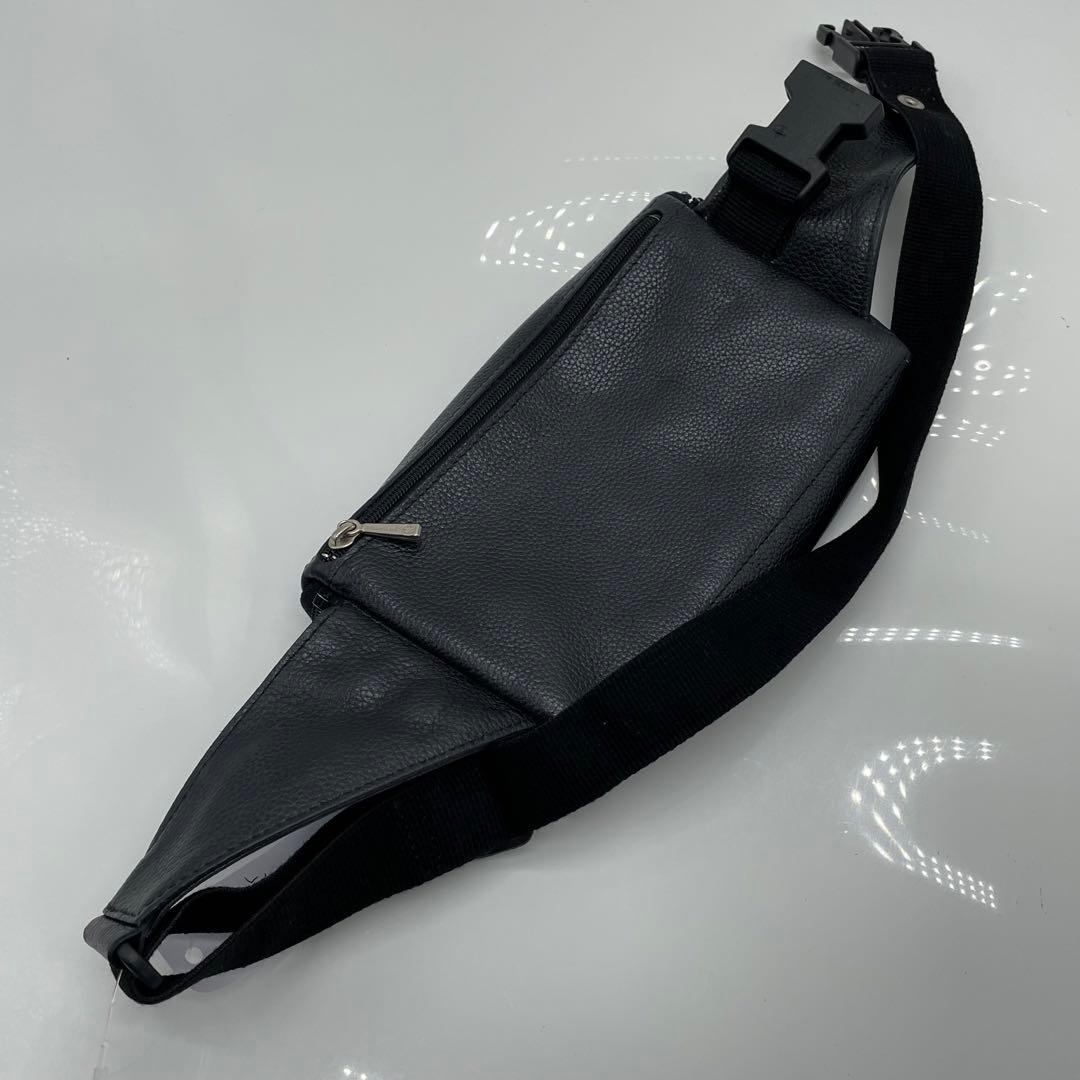 BN5547●LONGCHAMP ロンシャンレザー ボディーバッグウエストポーチ