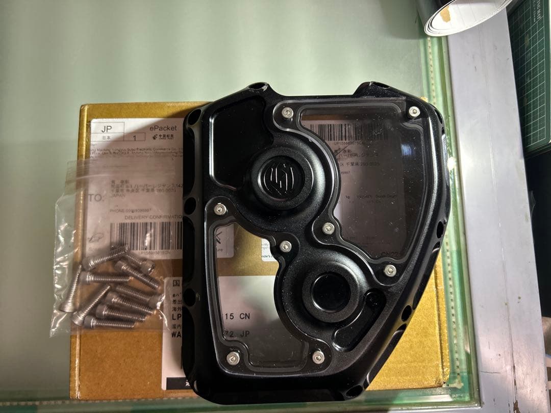 カムカバー　ツインカム　アルミ製 透明窓付き