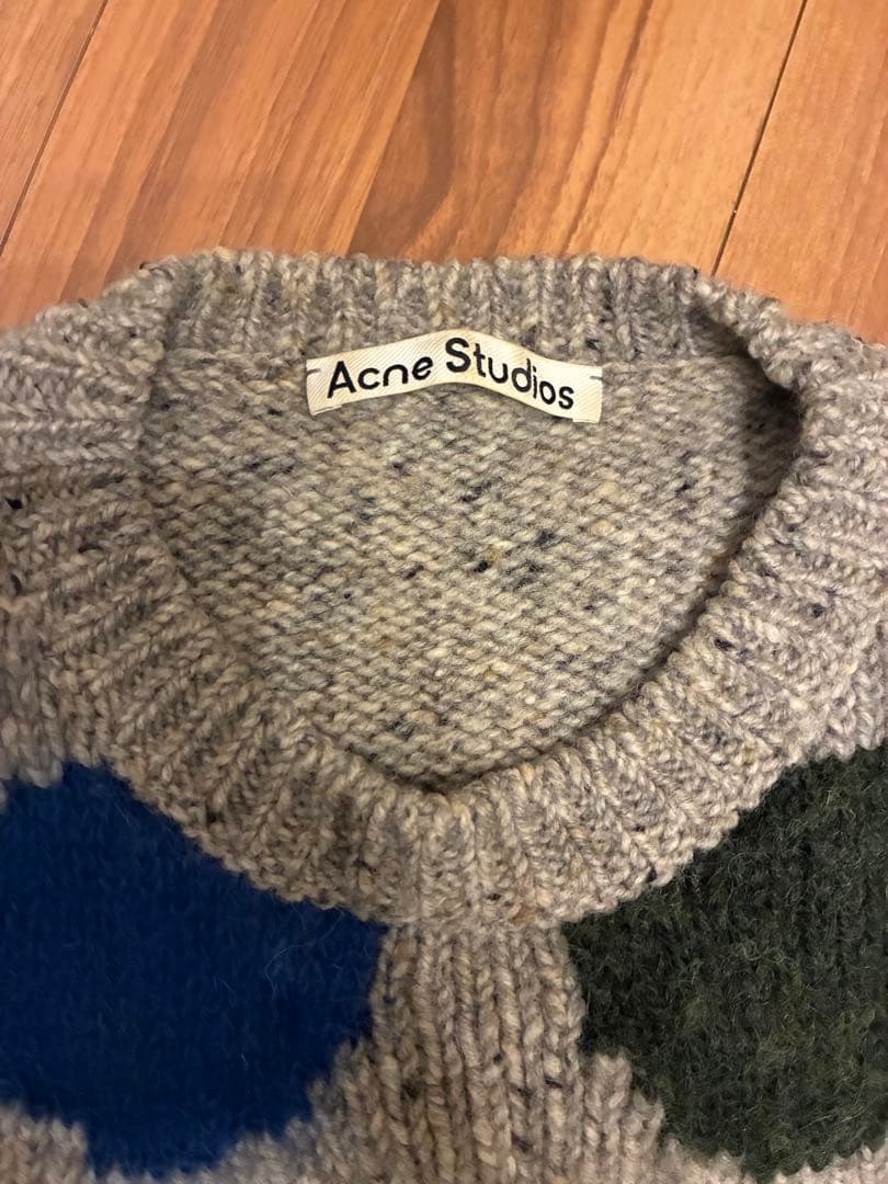 断*読様 Acne Studios ドット柄ニットセーター