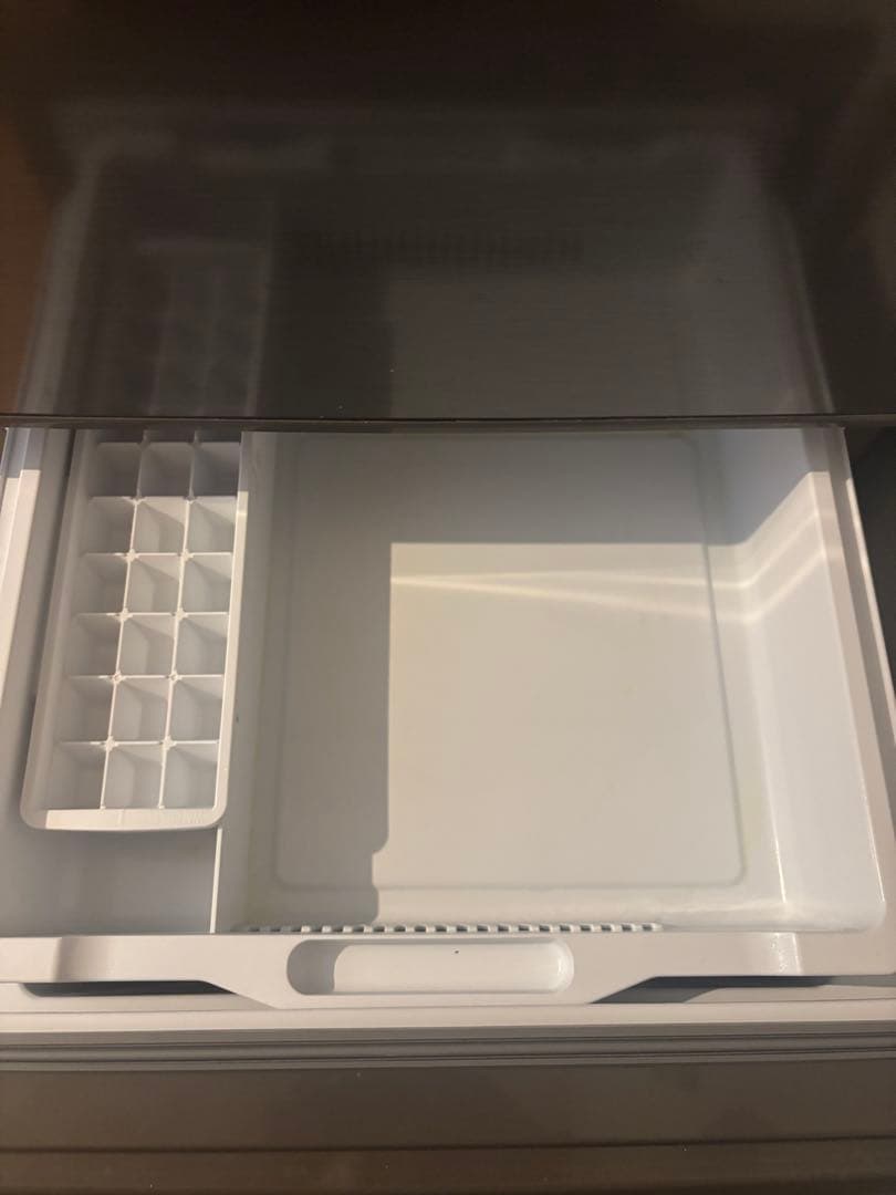 2023年製 Hisense 冷蔵庫 グレー 282L